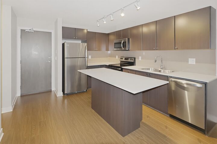 Property Photo: 13740 75A Avenue 417 BC V3W 0E8