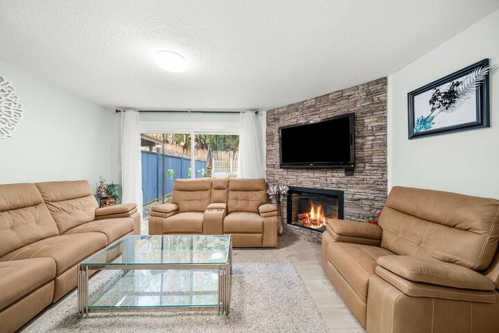 Property Photo: 2725 Sandon Drive BC V2S 7J3