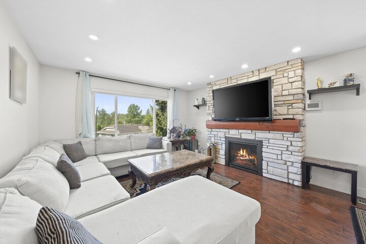 Property Photo: 22905 113 Avenue BC V2X 9S6