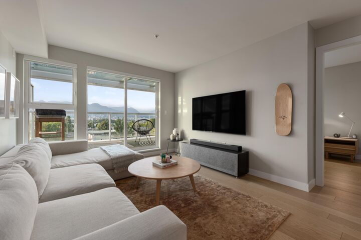 Property Photo: 2508 Fraser Street 406 BC V5T 3V4