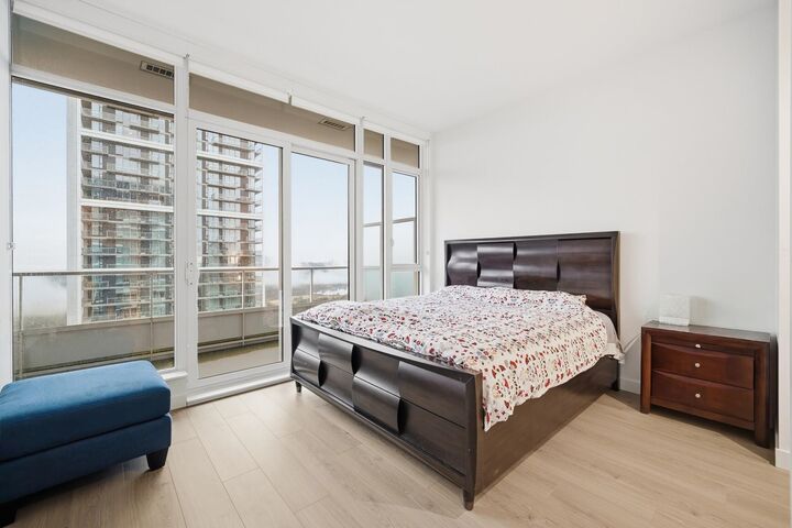 Property Photo: 6080 McKay Avenue 3602 BC V5H 0J4