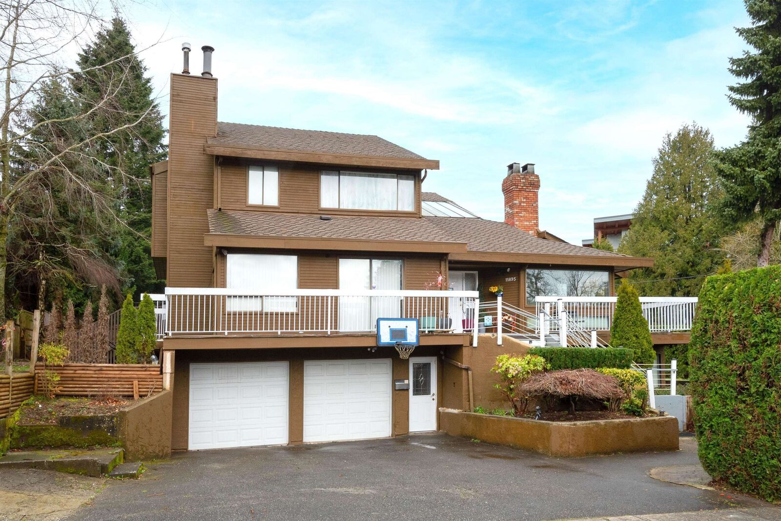 Property Photo:  11895 Chateau Wynd  BC V4E 3C7 
