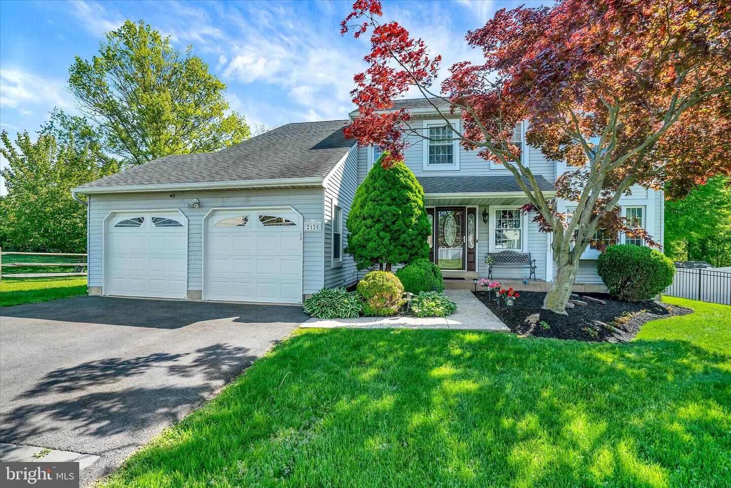 Property Photo:  2125 Robin Drive  PA 18976 