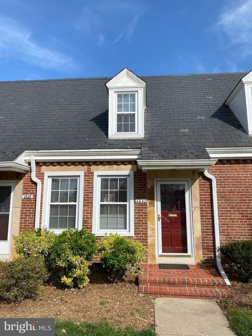 Property Photo: 4643 36th Street S VA 22206