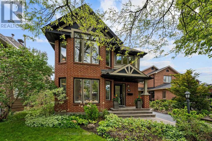 Photo de la propriété:  30 Castlethorpe Crescent  ON K2G 5P7 