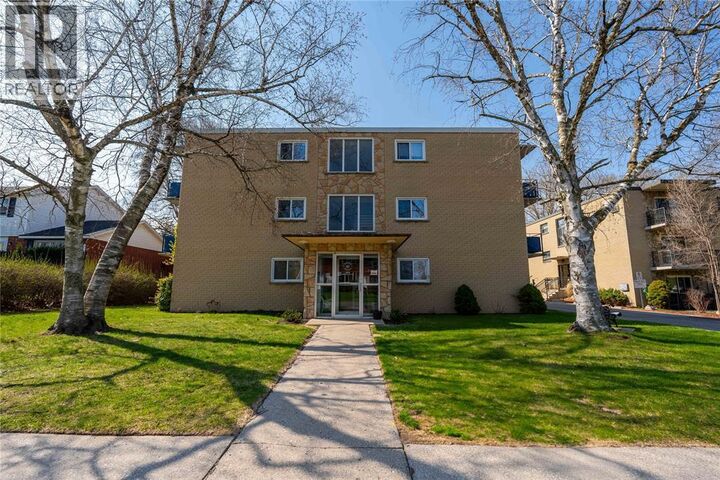 Property Photo:  1075 Brenchley Avenue 201  ON N7S 1R6 