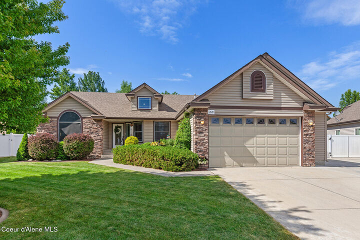 Property Photo:  2849 W Mulberry Ct  ID 83835 