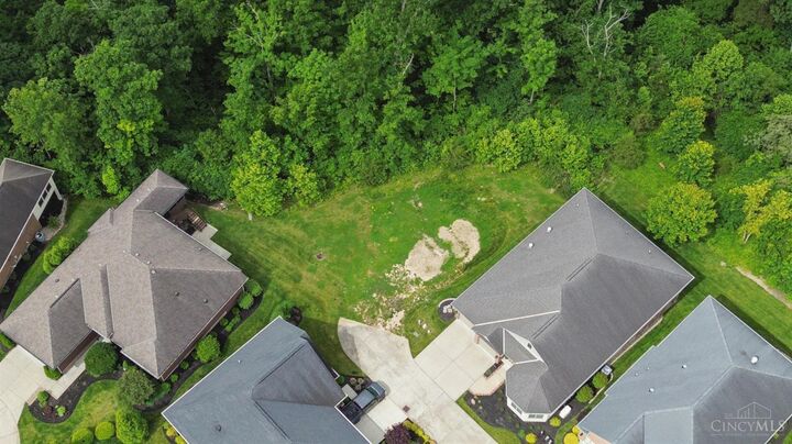 Property Photo:  9255 Geromes Way  OH 45140 