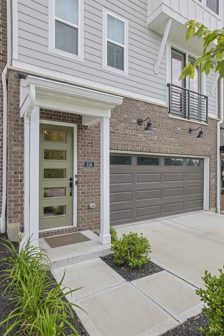 Property Photo:  114 Blossom View Drive  OH 45140 