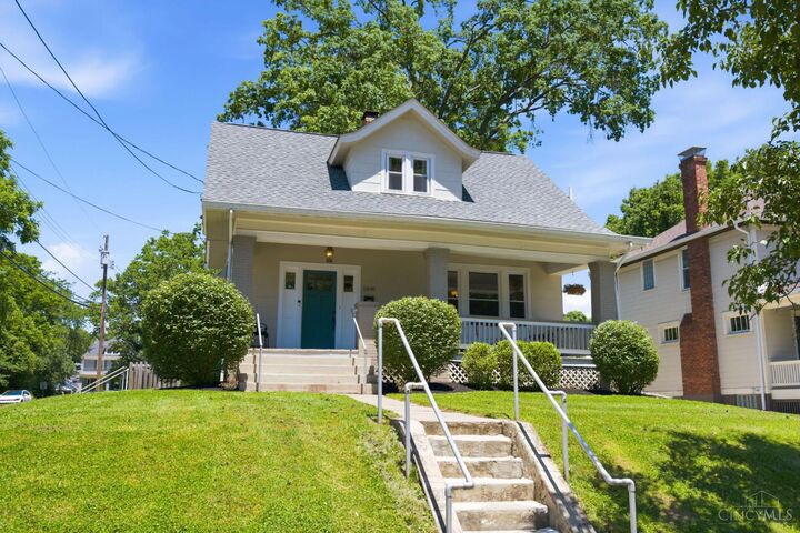 Property Photo:  5600 Arnsby Place  OH 45227 