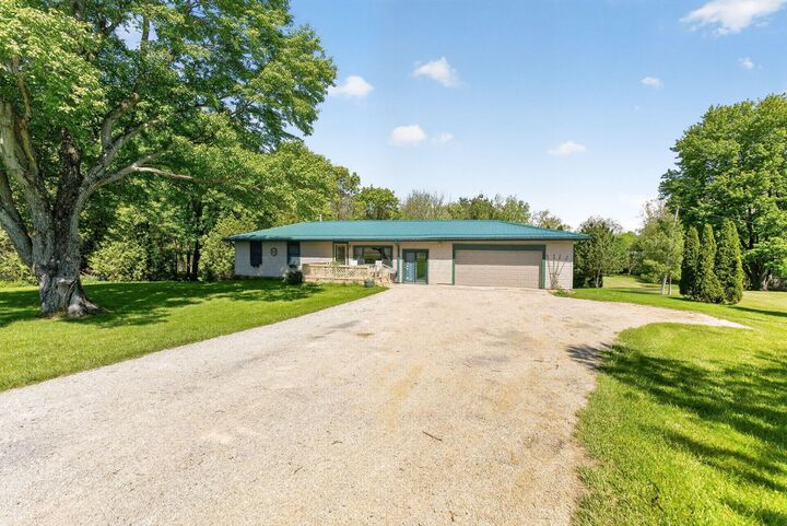 Property Photo: 8960 Mills Road OH 43061