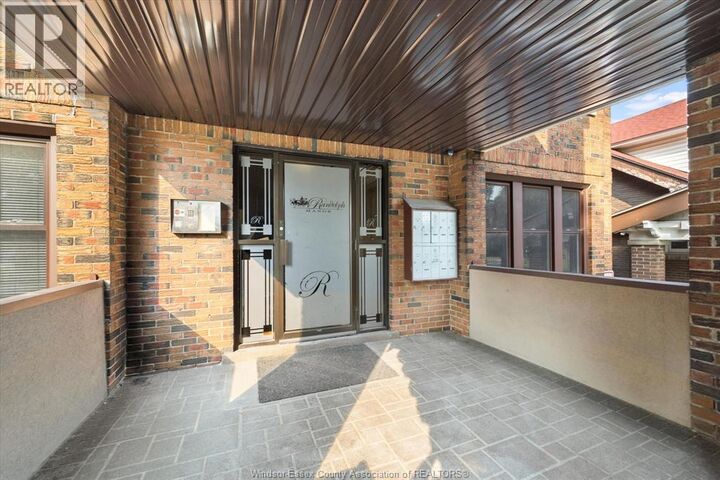 Property Photo:  269 Randolph Place 8  ON N9B 2T2 