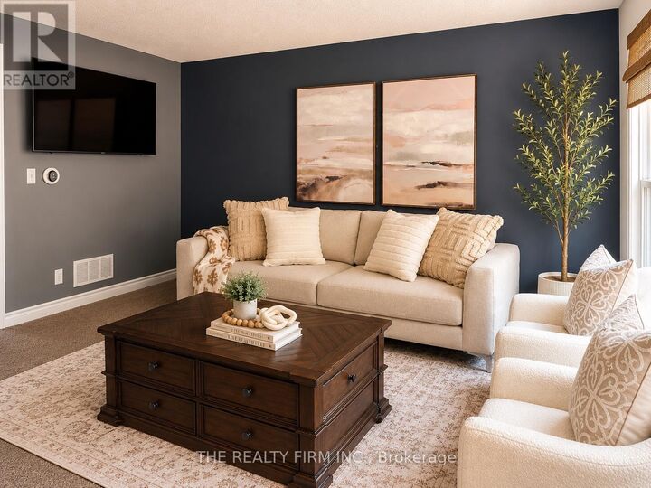 Property Photo:  789 Fieldgate Circle  ON N5V 5E7 
