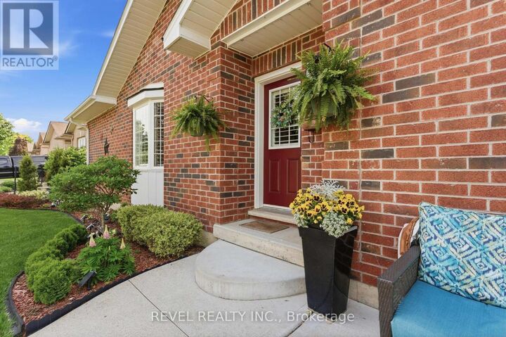 Property Photo: 3965 Durban Lane ON L0R 2C0