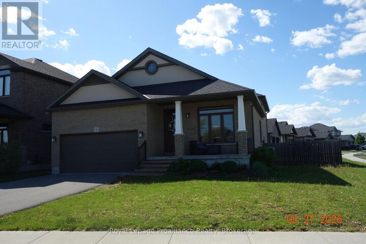 Property Photo:  8 Abbott Street  ON K8N 0K4 