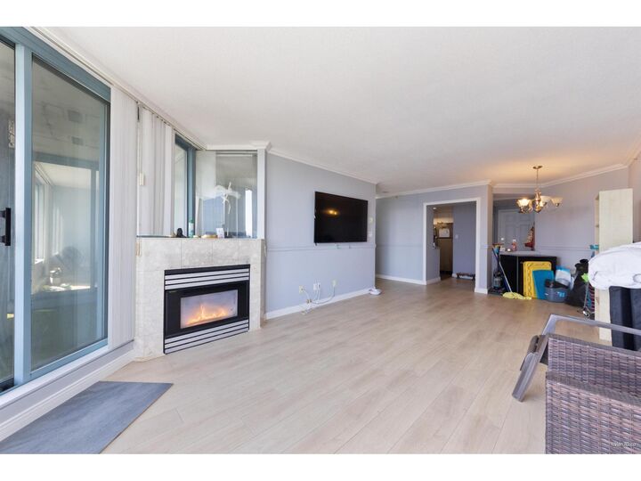 Property Photo:  13383 108 Avenue 1806  BC V3T 5T6 
