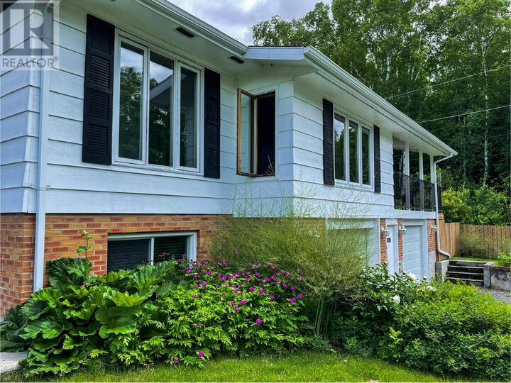 Property Photo:  6 Beech Cres  ON P0V 1T0 