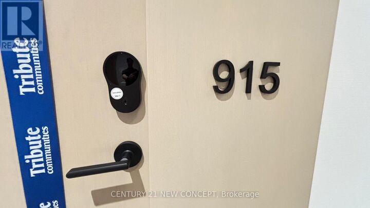 Property Photo:  280 Dundas Street West 915  ON M5T 1V4 