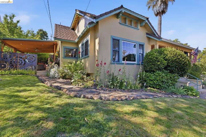 Property Photo:  78 Bradford St  CA 95370 