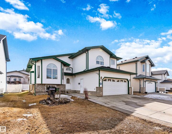 Property Photo: 2915 151A Avenue NW AB T5Y 2Y5