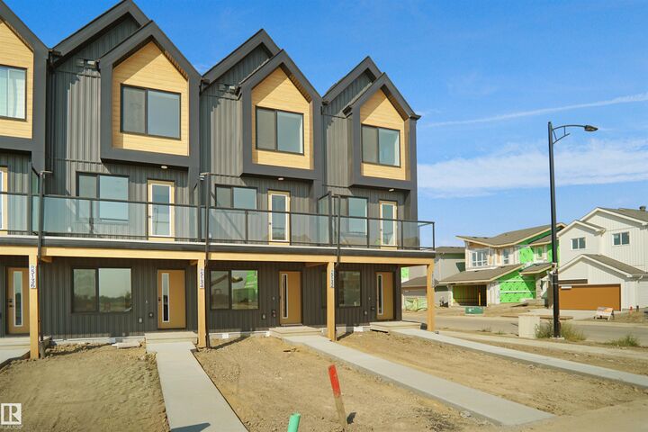 Property Photo:  5164 River'S Edge Way NW  AB T6M 3A8 