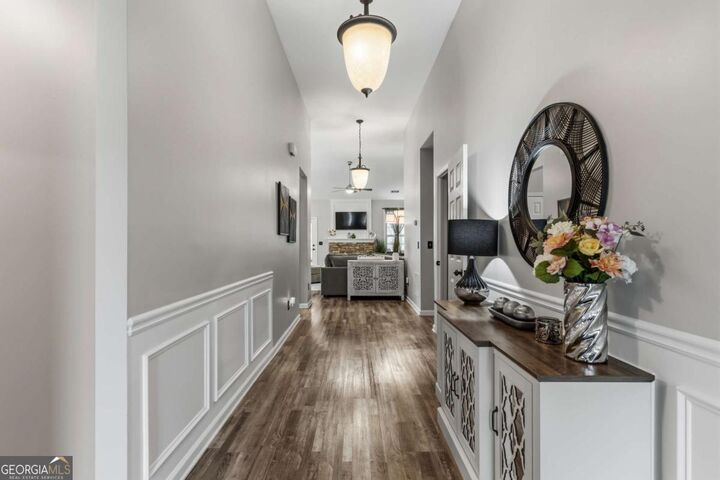 Property Photo:  2940 Haynes Club Circle SW  GA 30017 