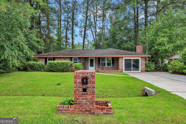 Property Photo:  9 Austin Drive  GA 31419 