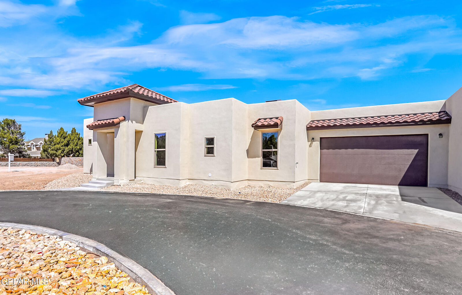 Property Photo: 871 Country Club Road 4D TX 79932