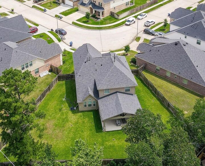 Property Photo:  143 Hollow Terrace Court  TX 77375 