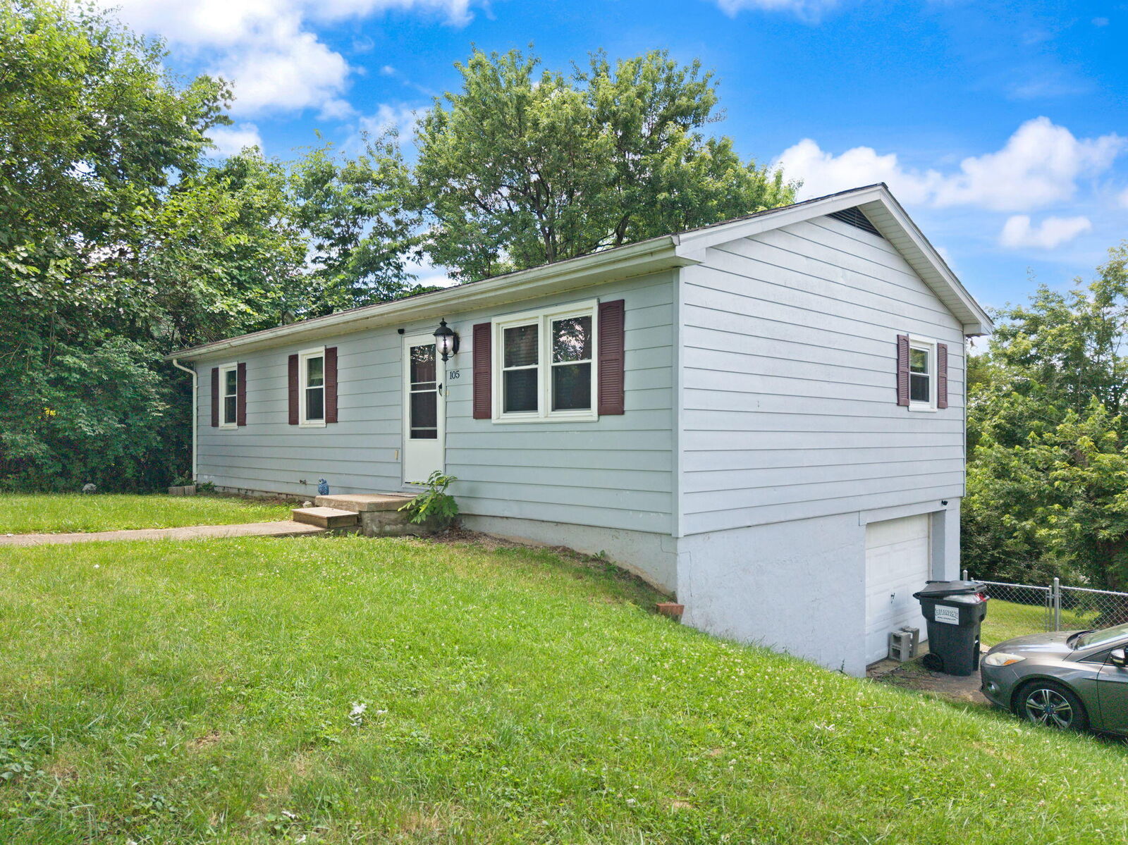 Property Photo: 105 Hager Drive KY 40475
