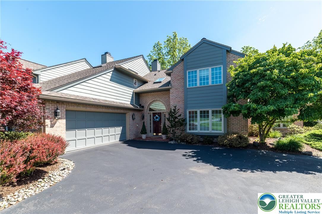 Property Photo:  2931 Exeter Drive  PA 18049 