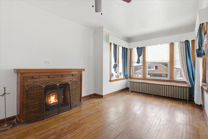 Property Photo:  5431 S Hermitage Avenue  IL 60609 