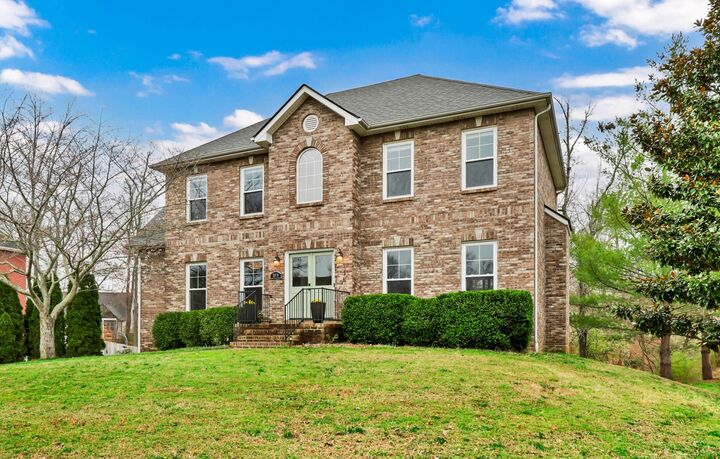 Property Photo: 3370 Sheffield Way TN 37043