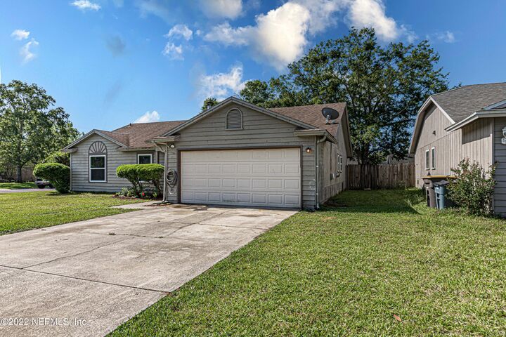 Property Photo: 8516 Bending Branch Court FL 32244