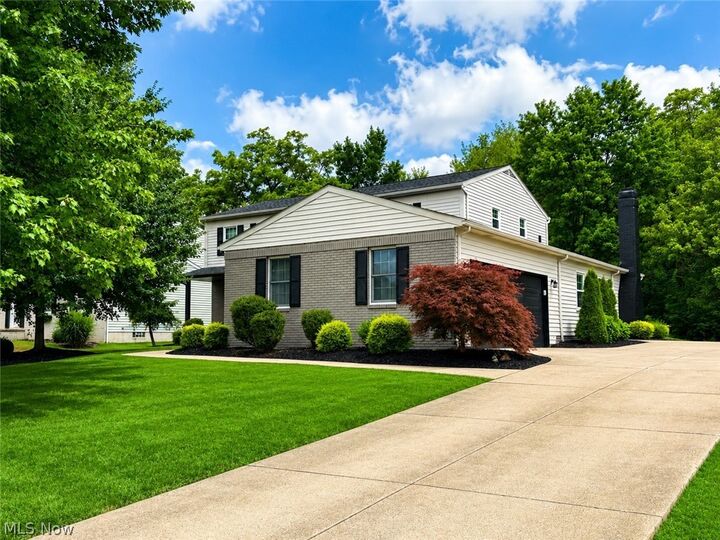 Property Photo:  8120 Daventree Drive  OH 44141 