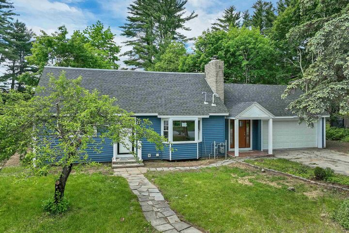 Property Photo:  21 Lois Street  NH 03867 