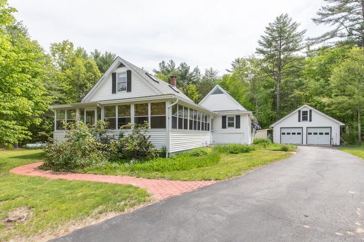 Property Photo:  493 Clinton Street  NH 03301 