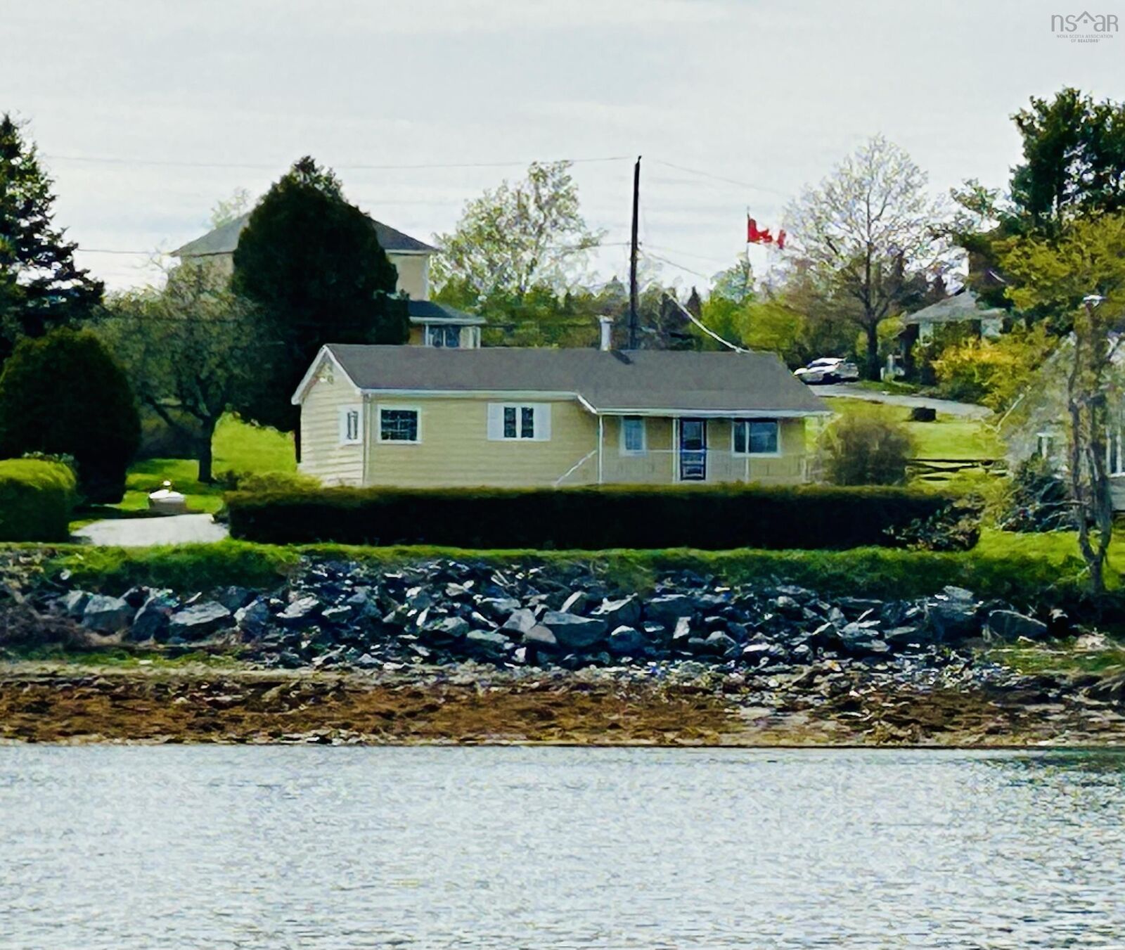 Property Photo:  698 Oakland Road  NS B0J 2E0 