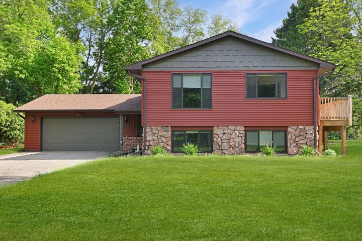 Property Photo: 807 2 1/2 Street N MN 56377