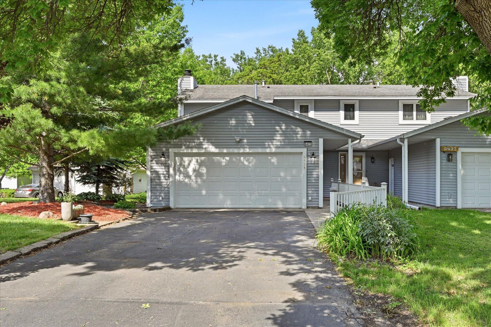 Property Photo: 6433 Cavell Avenue N MN 55428