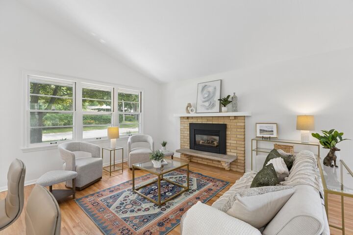 Property Photo:  24850 Amlee Road  MN 55331 