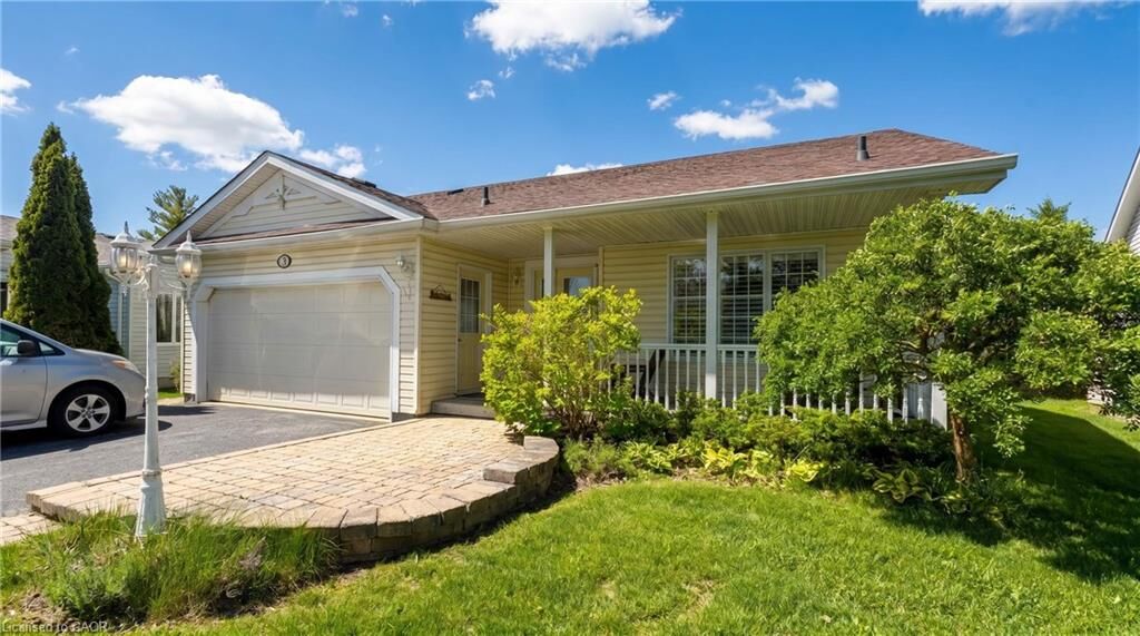 Property Photo:  148 Glenariff Drive  ON L8B 1A5 