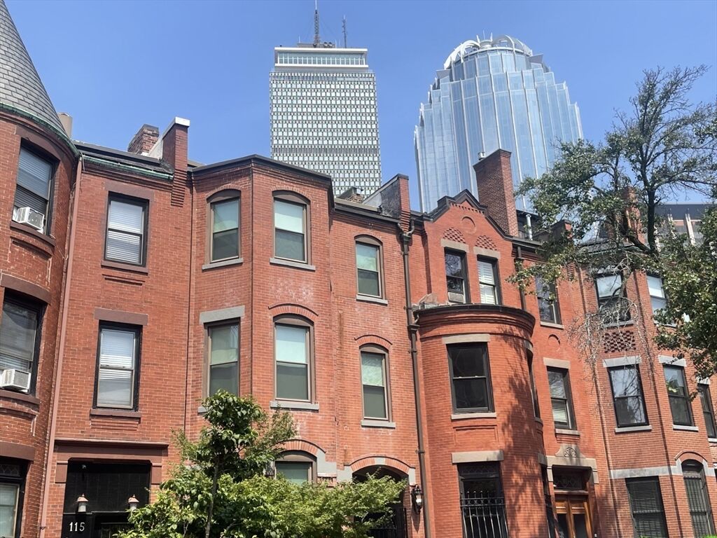 Property Photo:  115 St Botolph St 3  MA 02116 