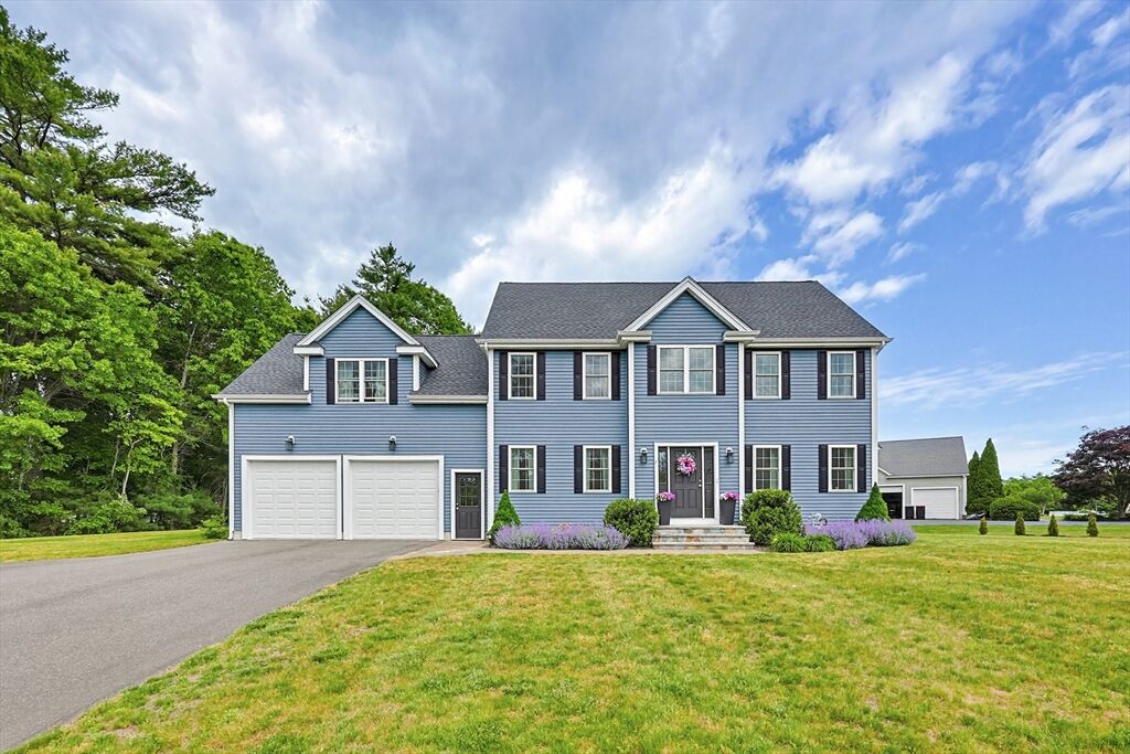 Property Photo:  5 Rockmeadow Dr  MA 02333 