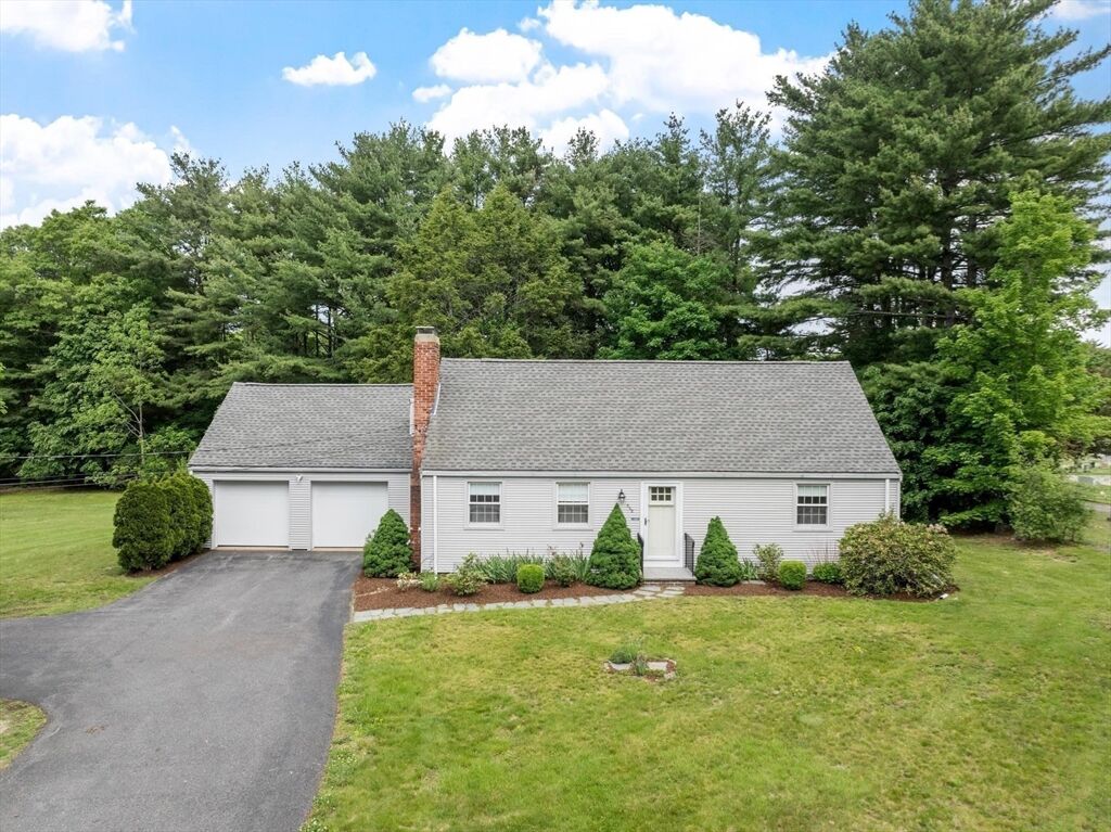 Property Photo: 252 Great Rd MA 01754