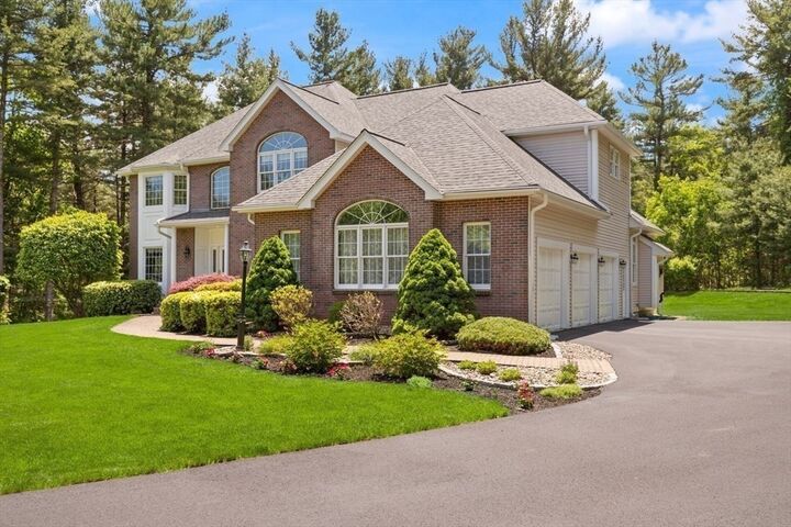 Property Photo:  18 Terrapin Ln  MA 02067 