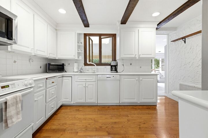 Property Photo:  102 Oakdale Road  MA 02461 