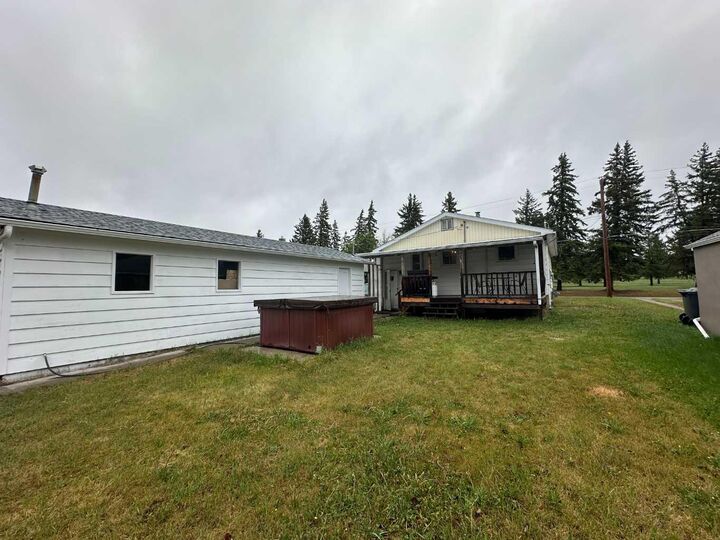 Property Photo:  3608 46 Street  AB T4J 1A3 