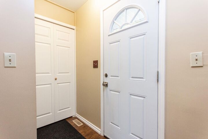 Property Photo:  5935 63 Street 85  AB T4N 6C1 