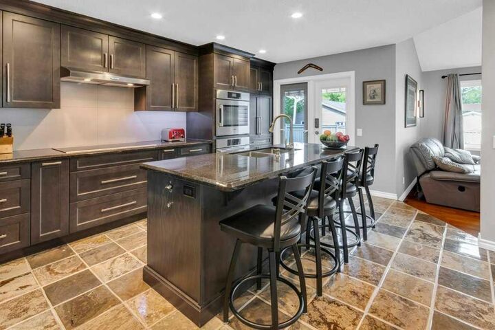 Property Photo:  42 River Rock Green SE  AB T2C 4C2 